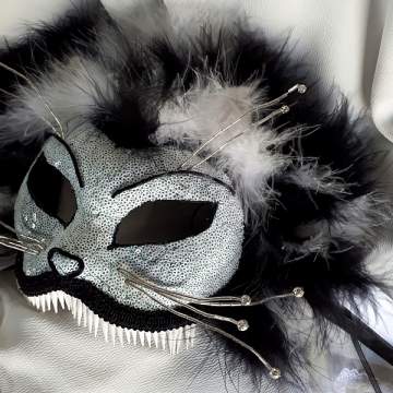 Cheshire Cat Mask